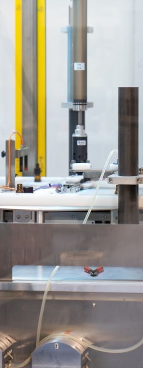SKAN erweitert Kompetenz bei standardisierten Einhausungen für Robotiklösungen
