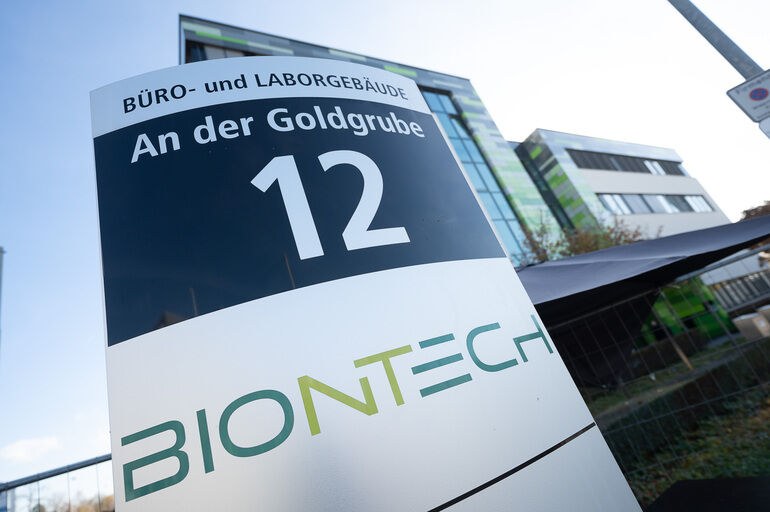 Biontech plant Übernahme von Curevac
