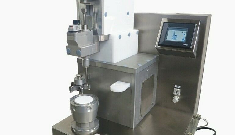 Halbautomatischer Tischkapselfüller