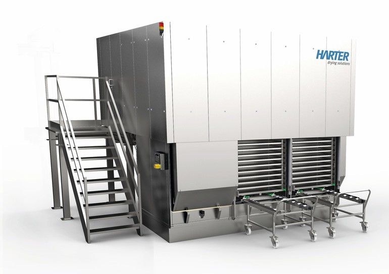 Infusionsbeutel durchlaufen Kondensationstrocknung mit Wärmepumpe