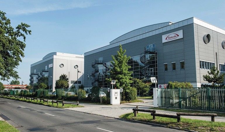 Pharmahersteller Takeda setzt auf hochleistungsfähige Tablettenpressen aus Köln