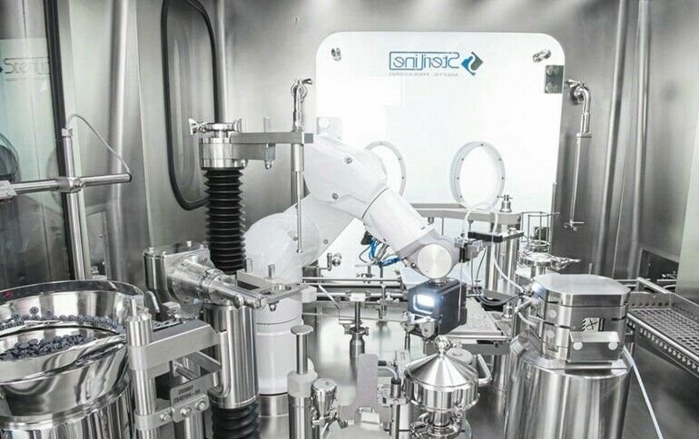 Robotergesteuerte Fläschchenfüllmaschine