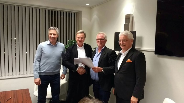Uhlmann präsentiert Rekordzahlen