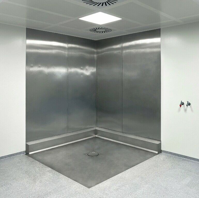 Wartungsfreier Waschplatz für den Reinraum
